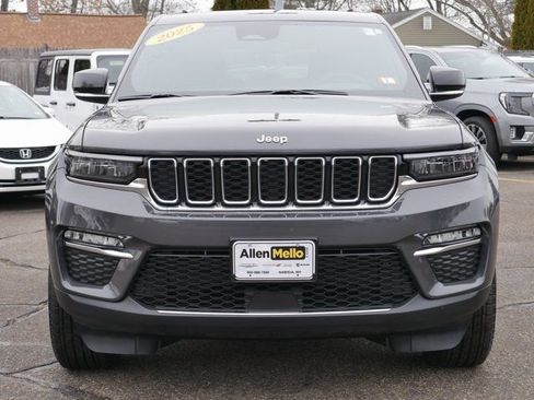 Used 2025 Jeep Grand Cherokee Limited w/ Trailer Tow Package image 2