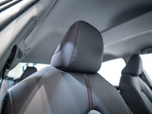 Used 2019 Toyota Camry LE FWD image 15