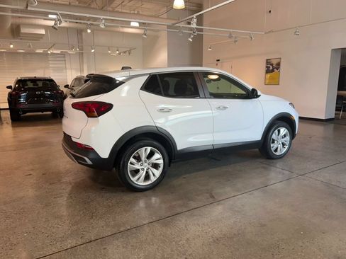 Used 2025 Buick Encore GX Preferred AWD/4WD image 14