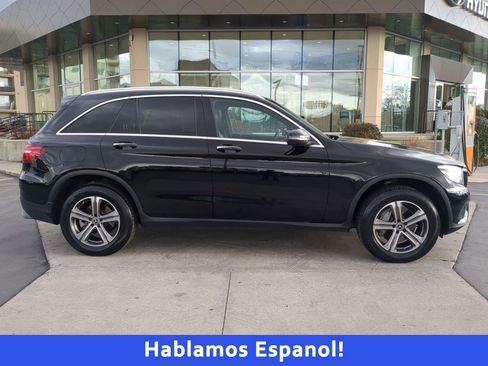 Used 2018 Mercedes-Benz GLC 300 4MATIC image 2