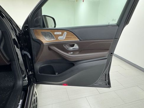 Used 2021 Mercedes-Benz GLE 450 4MATIC image 13