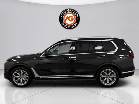 Used 2025 BMW X7 xDrive40i AWD/4WD image 4