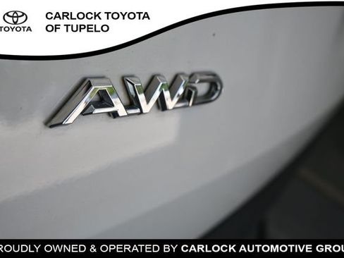 Used 2024 Toyota Grand Highlander AWD image 14
