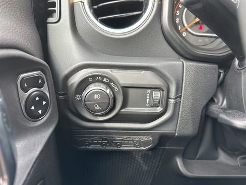 New 2026 Jeep Gladiator Sport AWD/4WD image 21