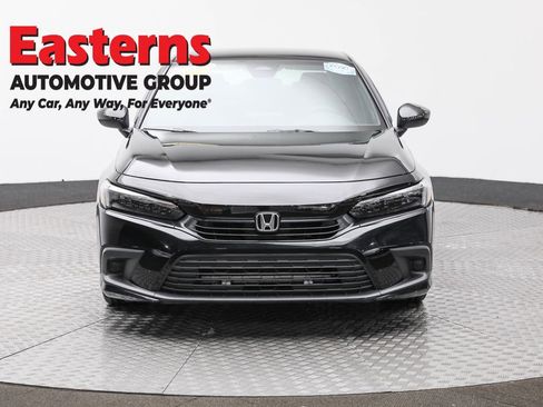 Used 2024 Honda Civic Sport image 2