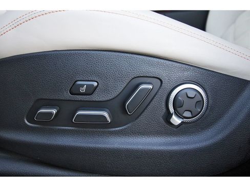 Used 2026 Genesis GV70 3.5T Sport Prestige AWD/4WD image 29