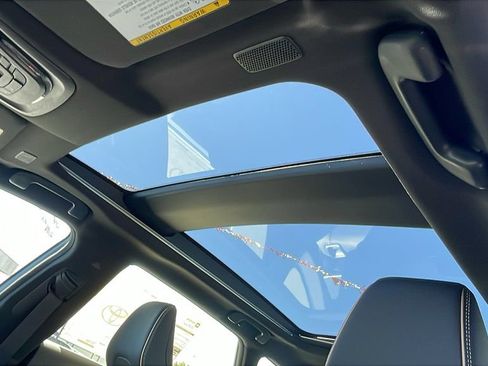 New 2026 Toyota Crown Signia Limited image 31