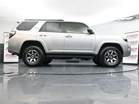 Used 2021 Toyota 4Runner TRD Off-Road Premium image 46