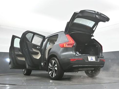 New 2026 Volvo XC40 B5 Ultra w/ Climate Package image 56