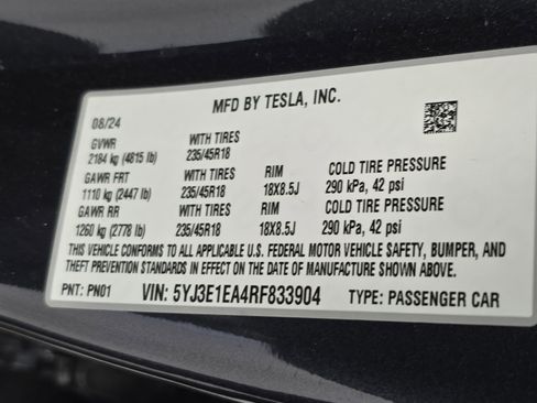 Used 2024 Tesla Model 3 Standard Range image 34