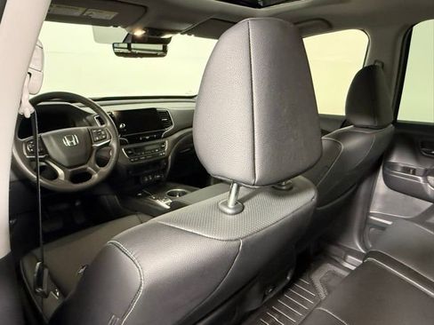 Used 2025 Honda Ridgeline RTL image 32