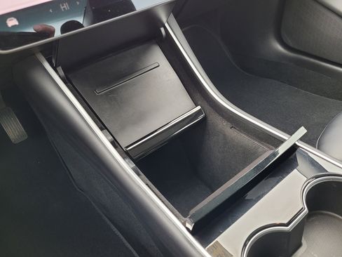 Used 2018 Tesla Model 3 Long Range image 24