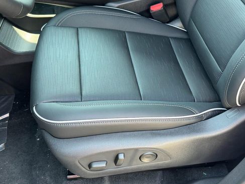 New 2026 Buick Enclave Sport Touring w/ Power Package image 17