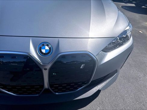 Used 2024 BMW i4 eDrive40 w/ Premium Package RWD image 31