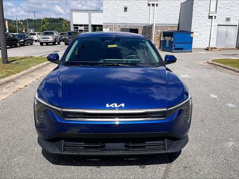 Used 2025 Kia K4 FWD image 10