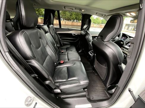 Used 2023 Volvo XC90 B6 Ultimate w/ Protection Package Premier AWD/4WD image 29