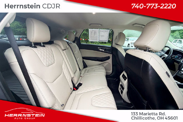 Used 2023 Ford Edge Titanium AWD/4WD image 29