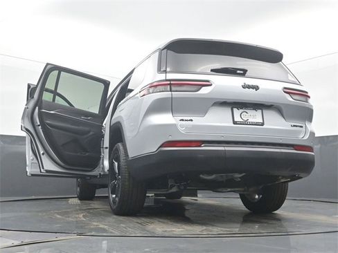 New 2025 Jeep Grand Cherokee L Limited image 62