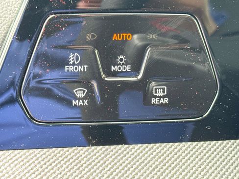 New 2025 Volkswagen GTI SE image 23