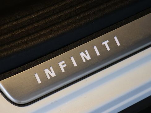 Certified 2025 INFINITI QX50 Luxe image 33