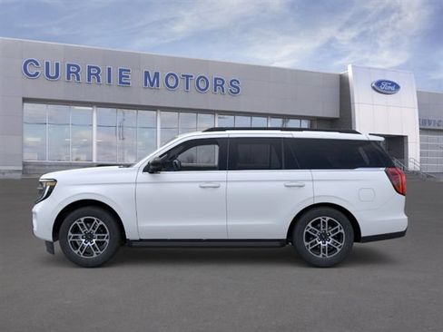 New 2026 Ford Expedition Active AWD/4WD image 3