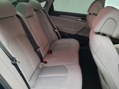 Used 2017 Hyundai Sonata SE image 19