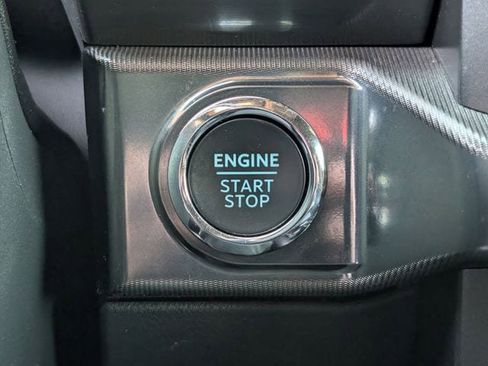 Used 2024 Ford F150 Lariat w/ FX4 Off-Road Package image 21