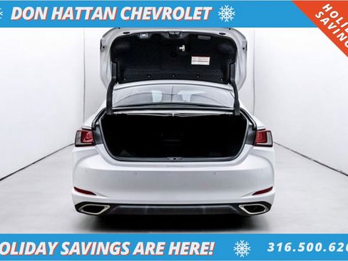 Used 2019 Lexus ES 350 Ultra Luxury image 35