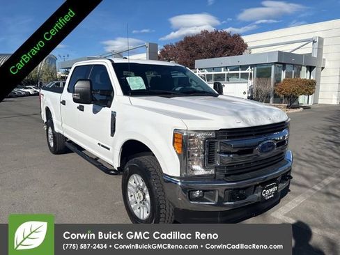 Used 2017 Ford F250 XLT w/ XLT Value Package AWD/4WD image 3