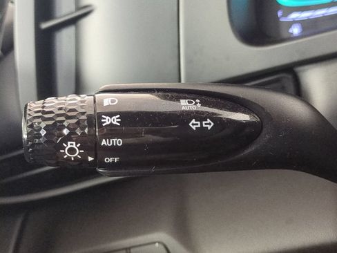 Used 2025 Hyundai Elantra Sport FWD image 27