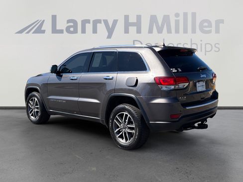 Used 2021 Jeep Grand Cherokee Limited image 3