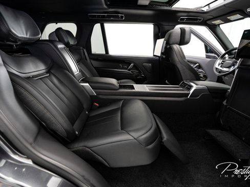 Used 2024 Land Rover Range Rover SV image 58