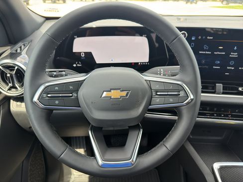 New 2027 Chevrolet Equinox LT FWD image 16