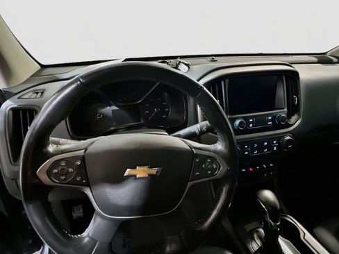 Used 2022 Chevrolet Colorado Z71 w/ Safety Package AWD/4WD image 7