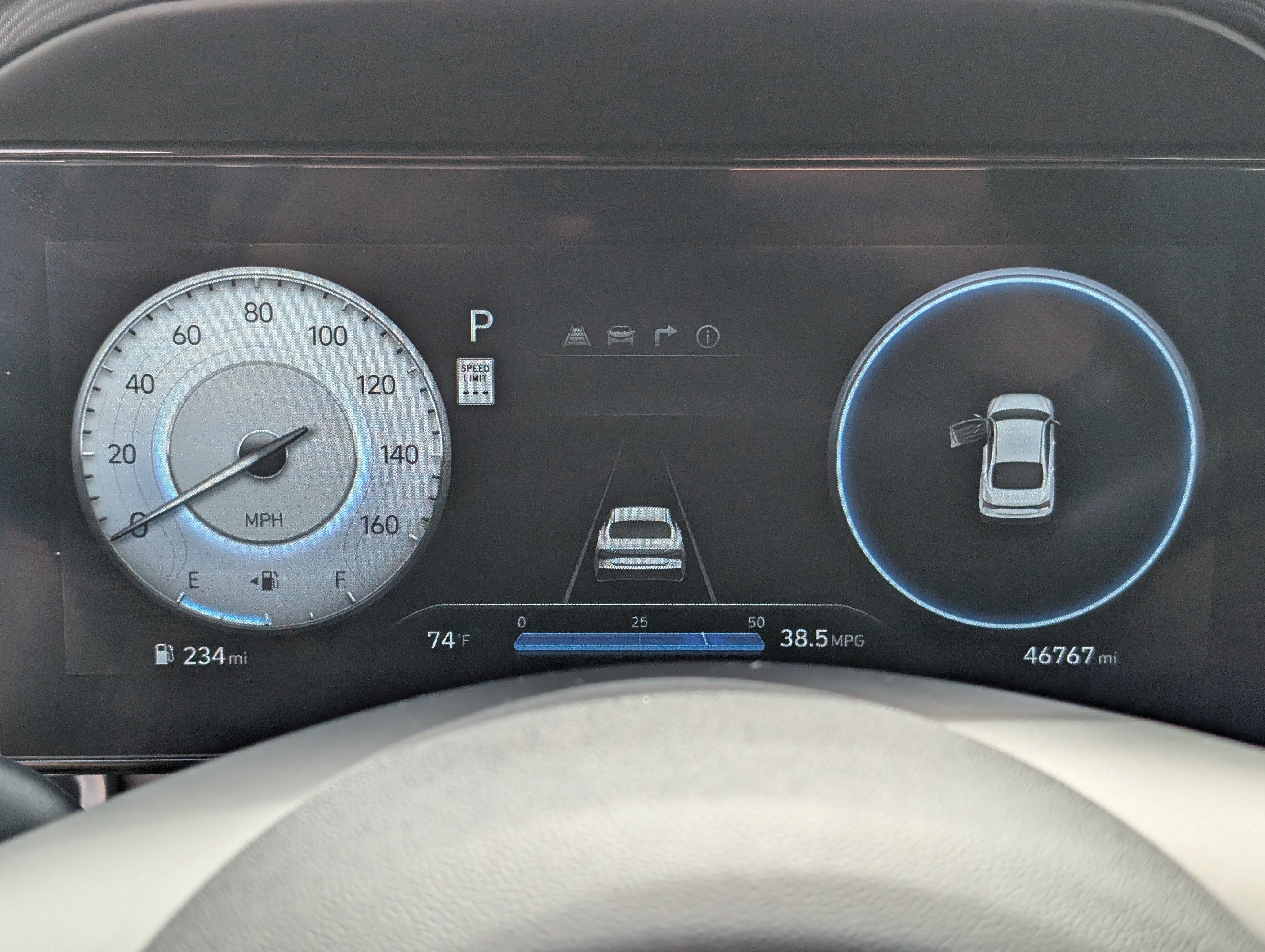 Used 2025 Hyundai Elantra Limited FWD image 20