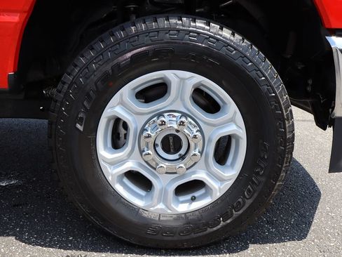New 2026 Ford F350 XLT w/ FX4 Off-Road Package AWD/4WD image 10