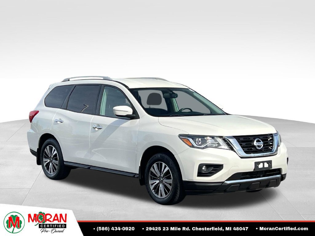 Used 2017 Nissan Pathfinder SV w/ Trailer Tow Package AWD/4WD image 7