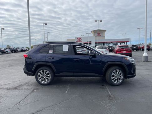 Used 2025 Toyota RAV4 XLE Premium w/ Weather Package image 9