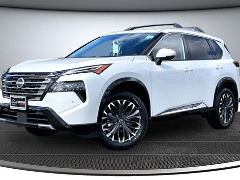 New 2026 Nissan Rogue Platinum AWD/4WD image 2