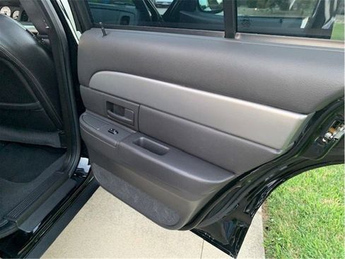 Used 2004 Mercury Marauder image 12