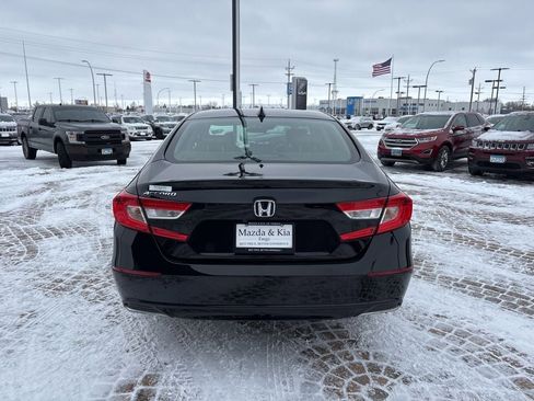 Used 2018 Honda Accord EX image 6