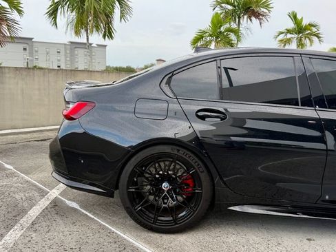 Used 2022 BMW M3 Competition w/ M Carbon Exterior Package AWD/4WD image 10