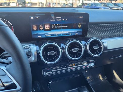 Certified 2026 Mercedes-Benz GLB 250 4MATIC image 26