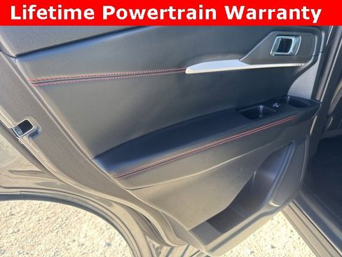 Used 2025 Ford Explorer ST-Line w/ ST-Line Street Pack image 28