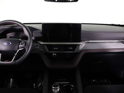 Used 2025 Ford Explorer ST AWD/4WD image 46