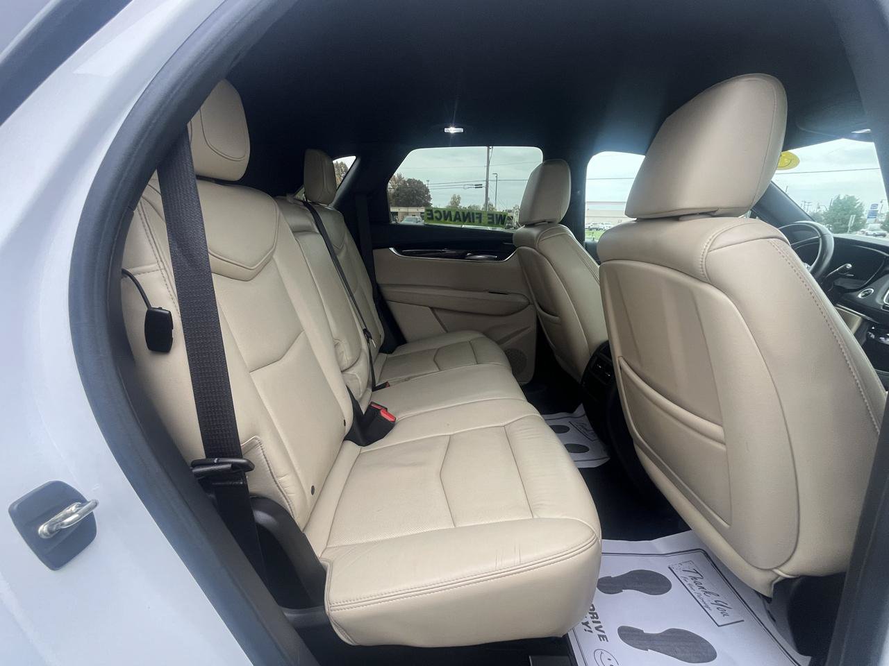 Used 2017 Cadillac XT5 FWD image 16