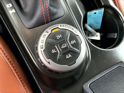 Certified 2023 Ford Bronco Heritage Edition image 28