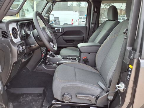 New 2026 Jeep Wrangler Sport AWD/4WD image 13