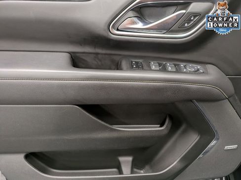Used 2023 GMC Yukon SLT w/ SLT Luxury Package AWD/4WD image 10