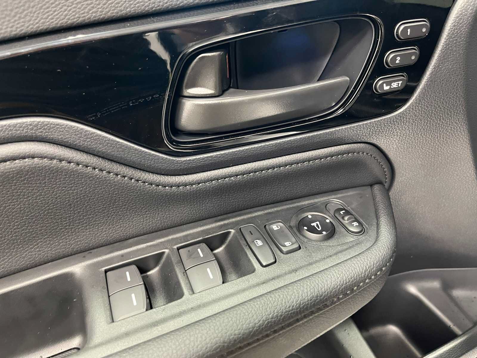 New 2027 Honda Odyssey Touring image 9